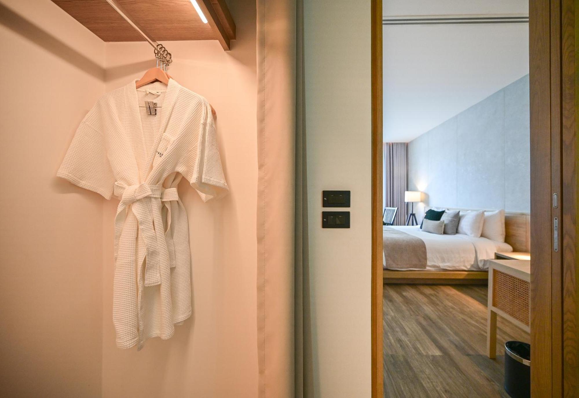 De Time - The Luxury Private Pool Guest house Pattaya